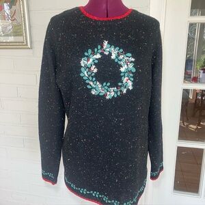 NorthStyle Embroidered Wreath Sweater | Medium | Wool Blend